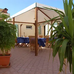 La Papaya *** Marina Di Pisa
